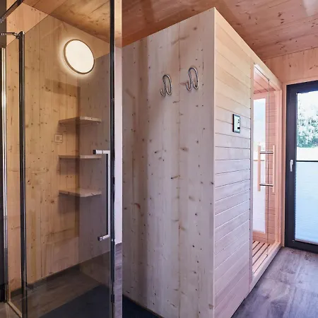 Chalet In Near Ski Area Chalet Steinach am Brenner