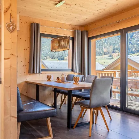 Chalet In Near Ski Area Chalet Steinach am Brenner