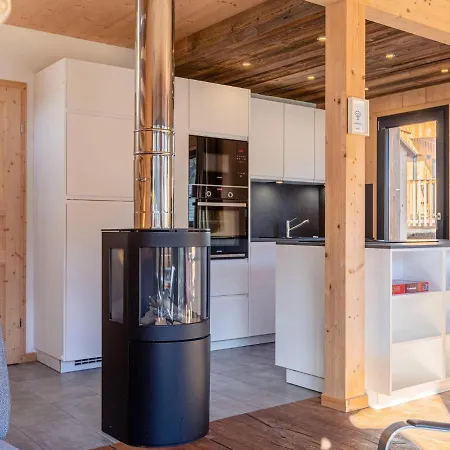 Chalet In Near Ski Area *