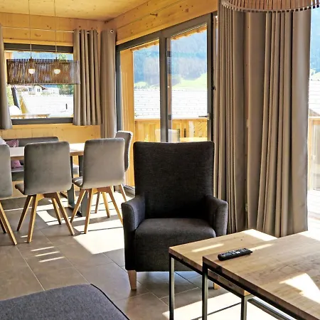 Chalet In Near Ski Area Chalet Steinach am Brenner