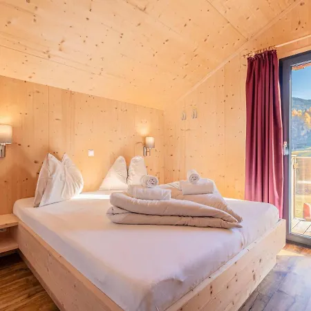 Chalet Chalet In Near Ski Area *